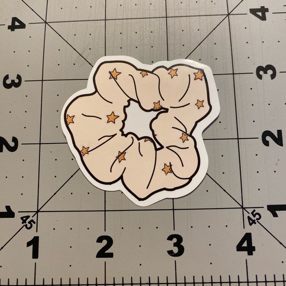 π20/$12π Star Patterned Scrunchie Sticker - Picture 2 of 3